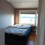 公寓 Sentralt, Kort Vei Til Byens Fasiliteter 莫尔德