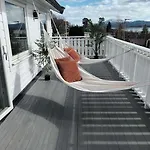 Sentralt, Kort Vei Til Byens Fasiliteter Apartamento Molde