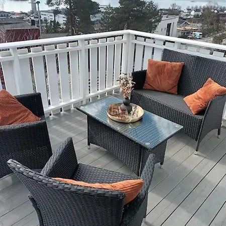 Sentralt, Kort Vei Til Byens Fasiliteter