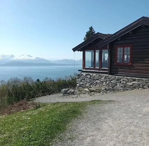 Sentralt, Kort Vei Til Byens Fasiliteter Apartamento